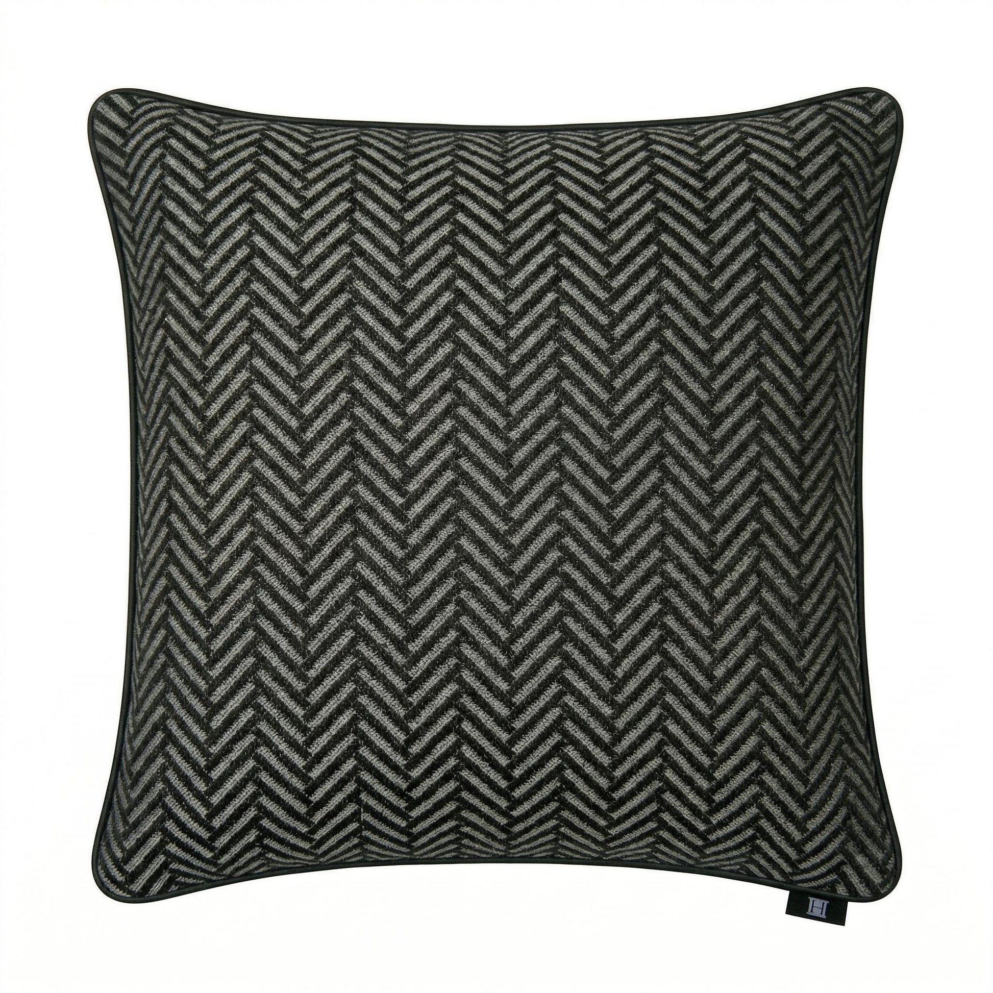 WOOL - Dark